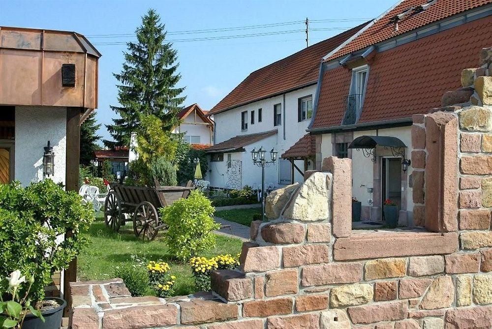 Gutshof Ziegelhuette Hotel Edenkoben Exterior foto
