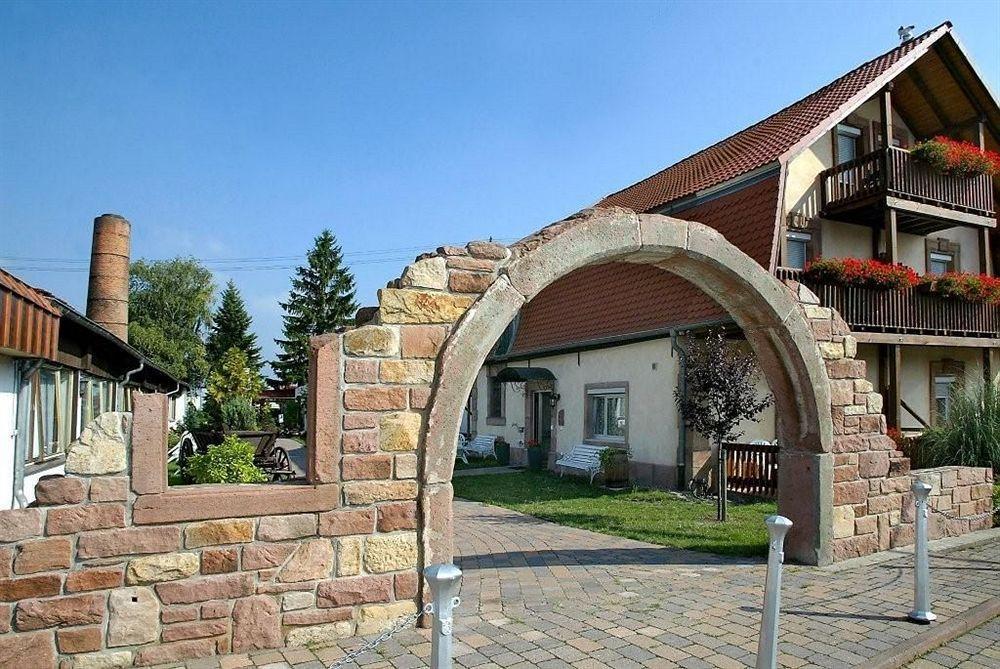 Gutshof Ziegelhuette Hotel Edenkoben Exterior foto